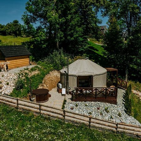 Jurta Na Wypasie - Luksusowy Namiot Z Widokiem Na Gory - Jacuzzi, Sauna, Split Ac, Private, Star View Zakopane Luaran gambar